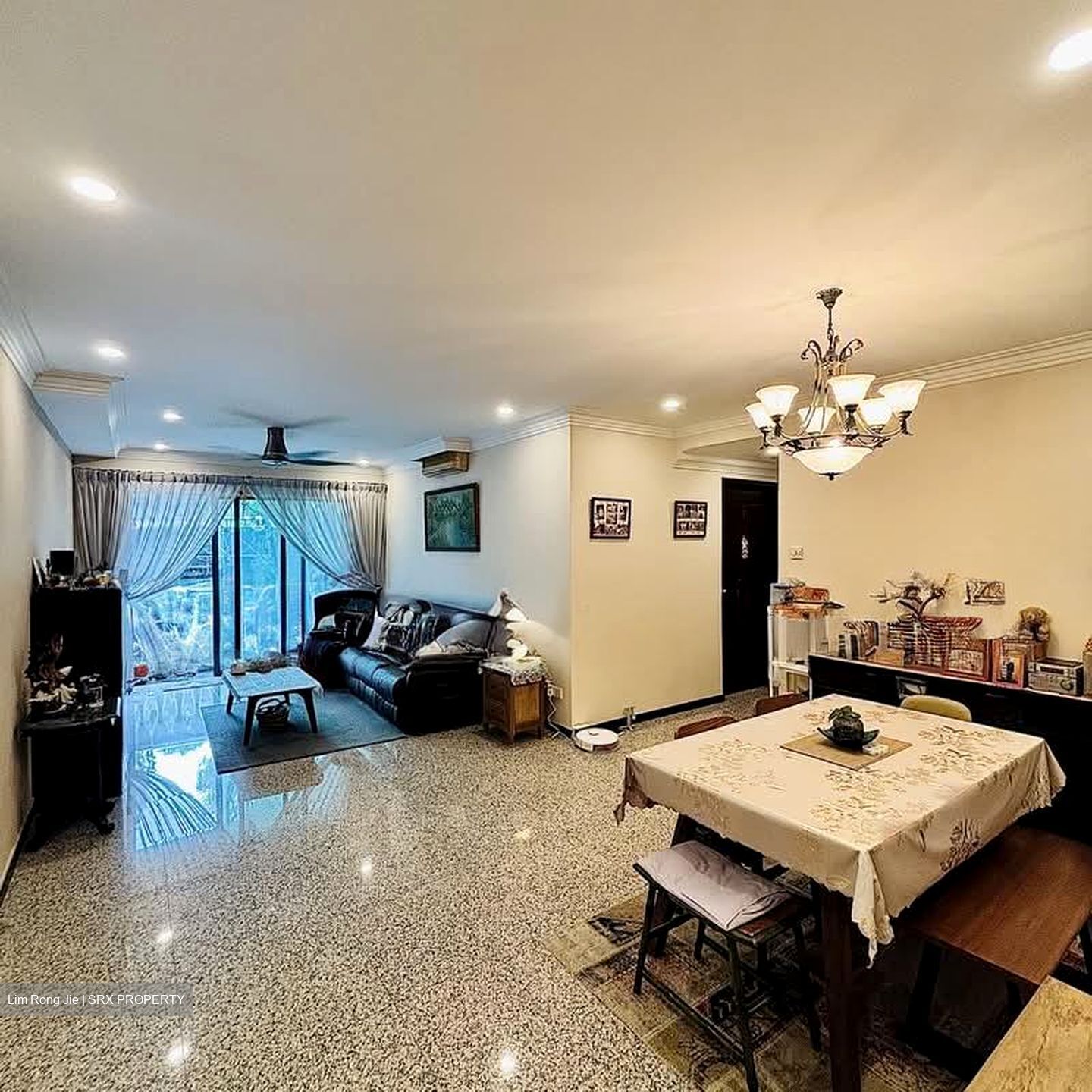 Stratford Court (D16), Condominium #553572801